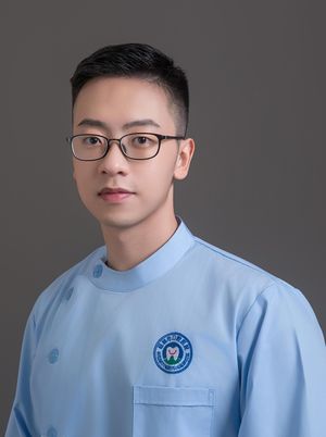翟 昊 